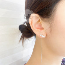 Load image into Gallery viewer, Tri-Baby Akoya 18K Long Ear Line