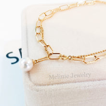 Load image into Gallery viewer, Twin Block Chain 18K Bracelet Akoya Pearls
