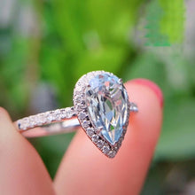 Load image into Gallery viewer, 海藍寶鑽石18K 戒指 aquamrine diamond 18k gold ring