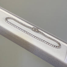 Load image into Gallery viewer, Three-Prong Setting Lab Grown Diamond Tennis Bracelet 18K Gold AS0671