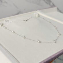Load image into Gallery viewer, Baby Akoya Sai Rinn 彩凜珠 All Starry 18K Necklace PN0128