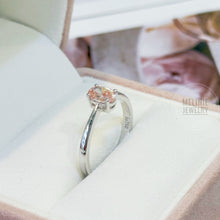 Load image into Gallery viewer, Cherry Blossom Pink Lab Grown Diamond 18K Gold Ring A0593