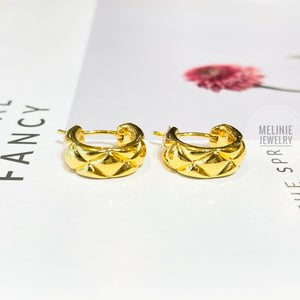 SHINE Pineapple 18K Gold Earrings