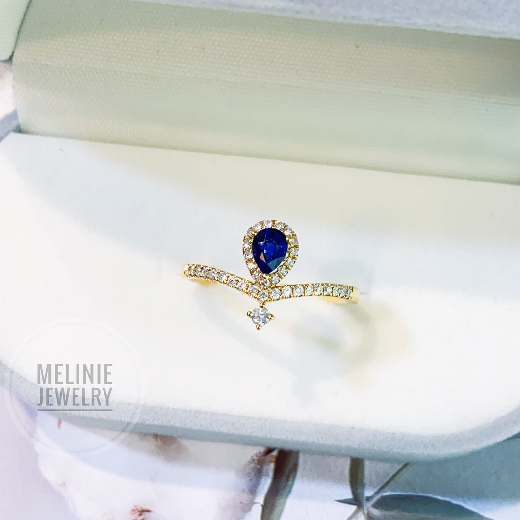 Blue Sapphire Crown Diamond 18K Ring