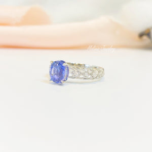 Versailles Tanzanite Diamond Ring