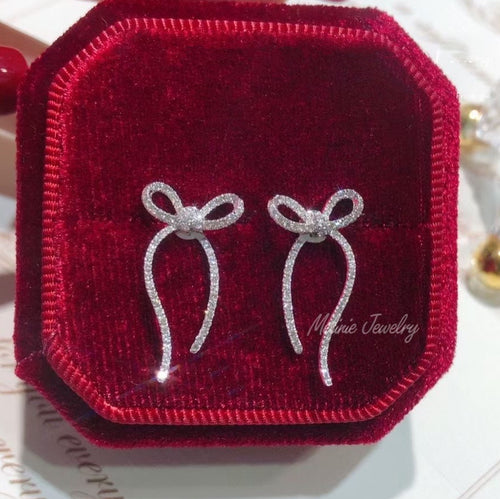 Multiuse Ribbon Diamond Earrings