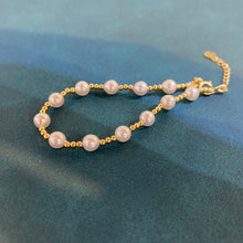 Load image into Gallery viewer, Baby Akoya 18K Gold Bead Bracelet