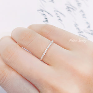 Minimal Diamond Eternity Ring