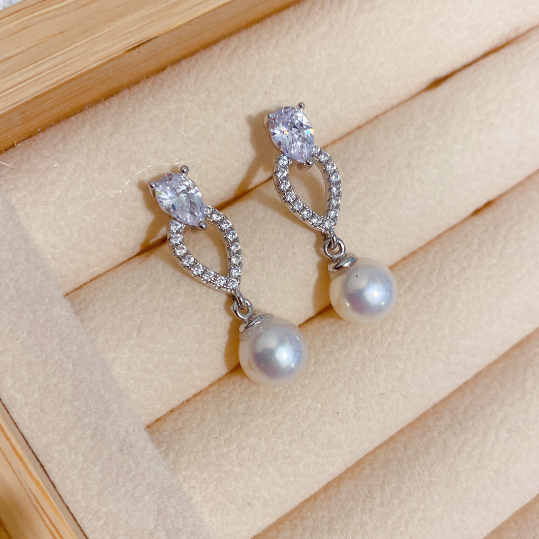 Pear Cutting水滴型淡水珍珠純銀耳環