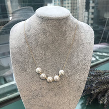 Load image into Gallery viewer, melinie jewelry akoya pearl 18k gold necklace 美億年珠寶 珍珠 花珠 18K金頸鏈