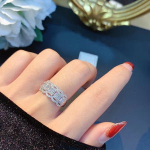 Lace-ish Diamond Ring