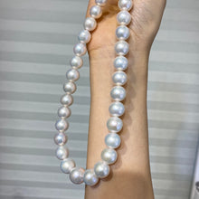 Load image into Gallery viewer, Oversized Edison Pearls Necklace