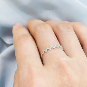 Ocean Wave Diamond 18K Ring