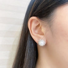 Load image into Gallery viewer, Sunflower Diamond 18K Pearl Earrings