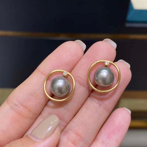 Tahitian Pearls in 18K Gold Frame Earrings