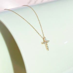 日本輕奢珠寶 鑽石十字架頸鏈