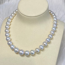 Load image into Gallery viewer, Oversized Edison Pearls Necklace